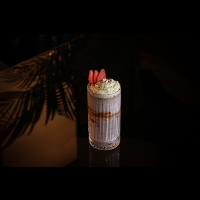 شیک توت فرنگی و نوتلا